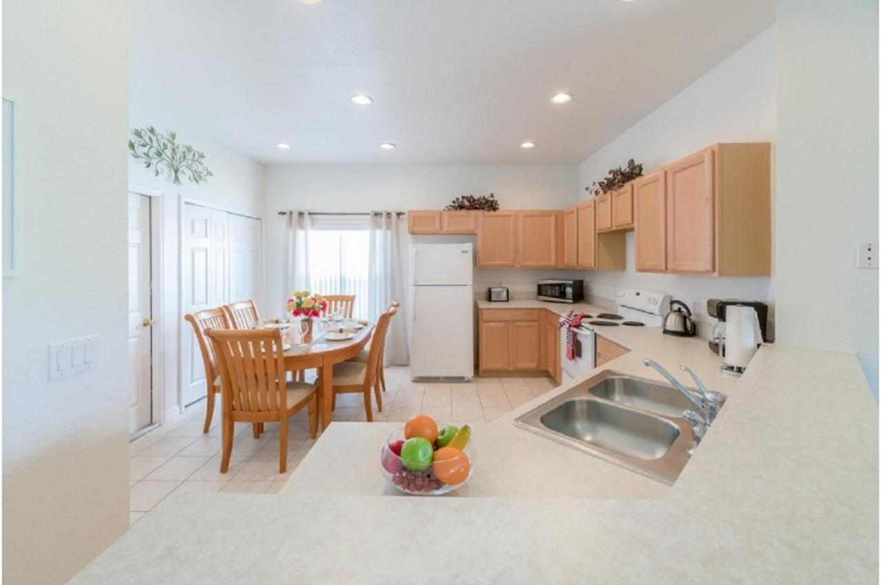 Three-Bedroom Pool Home Kissimmee 올랜도 외부 사진
